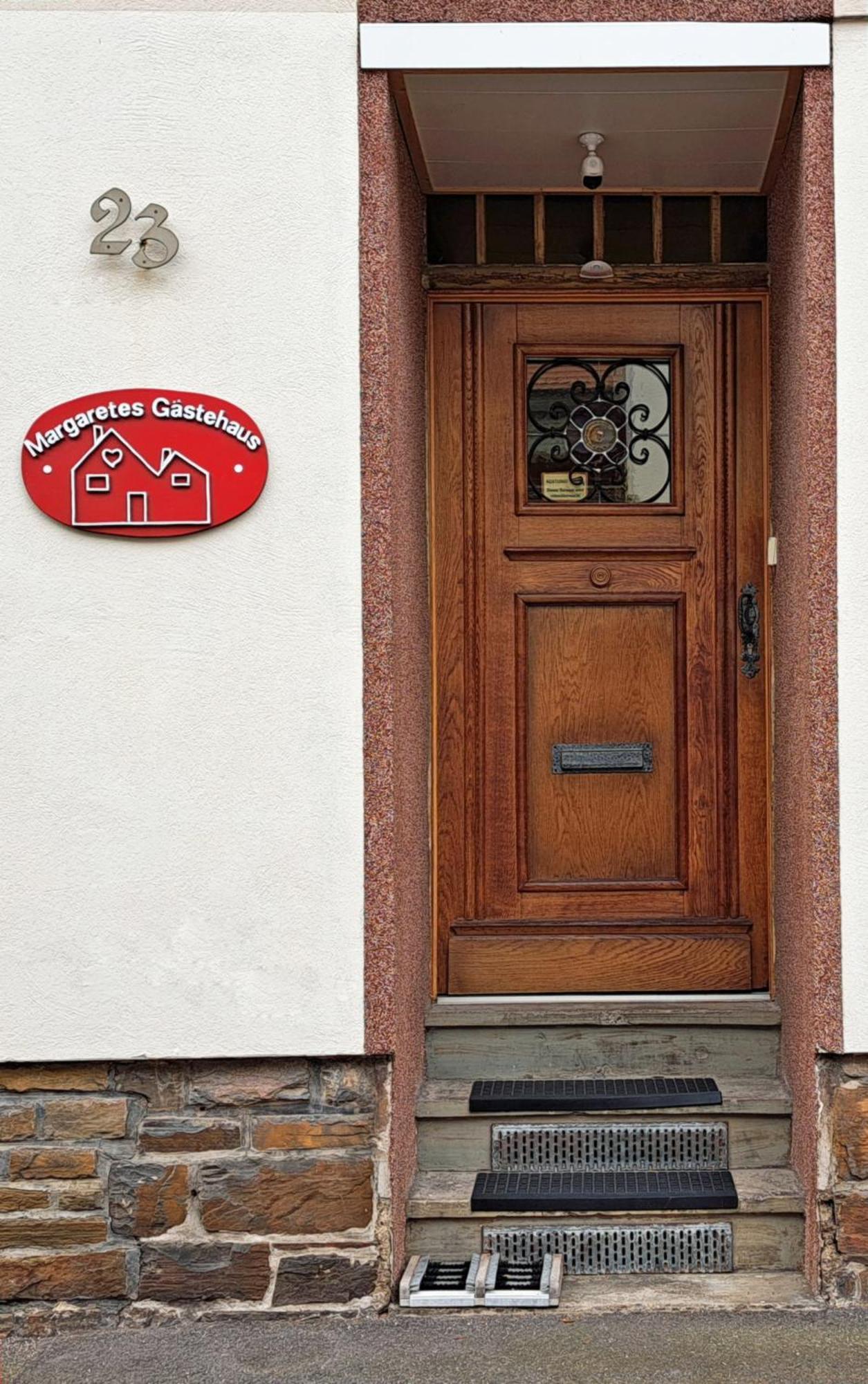Margaretes Gaestehaus Am Rheinsteig Wanderer Radfahrer Familien Business-Reisende Wlan Gratis Rheinbrohl Extérieur photo